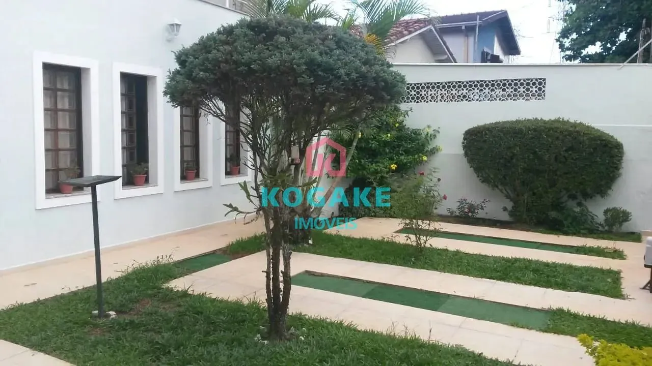 Sobrado, 5 quartos, 200 m² - Foto 1
