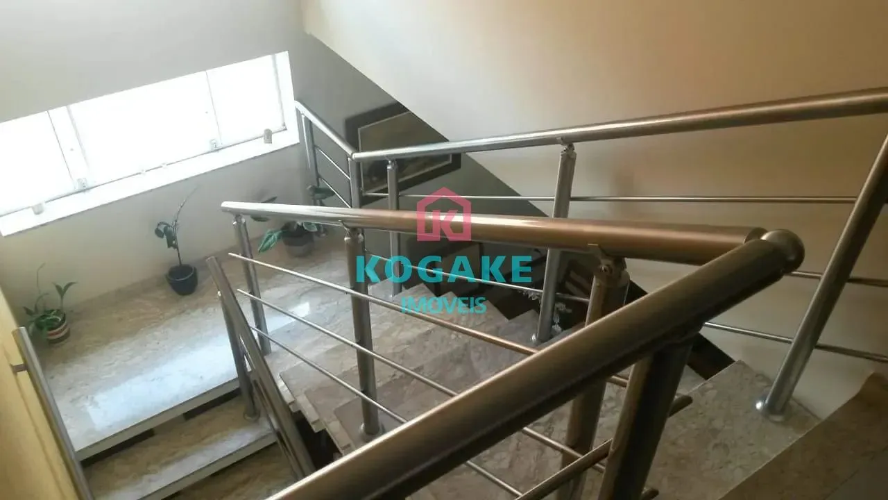 Sobrado, 5 quartos, 200 m² - Foto 16