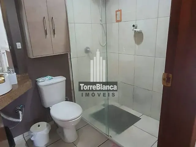 Sobrado com 170m² 3 quartos e 2 banheiros, à venda, no bairro Órfãs em Ponta Grossa