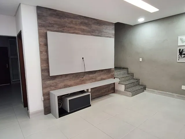 Sobrado 3 quartos e 2 banheiros, à venda, no bairro Cidade Patriarca em São Paulo