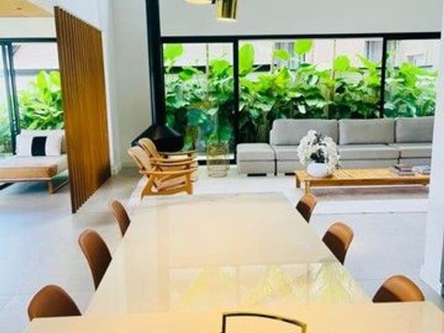Foto do Sobrado - Sobrado com 5 dormitórios à venda, 390 m² por R$ 4.400.000,00 - Jardim do Golfe - São José dos Campos/SP | INDEPENDENCE NEGOCIOS IMOBILIARIOS LTDA