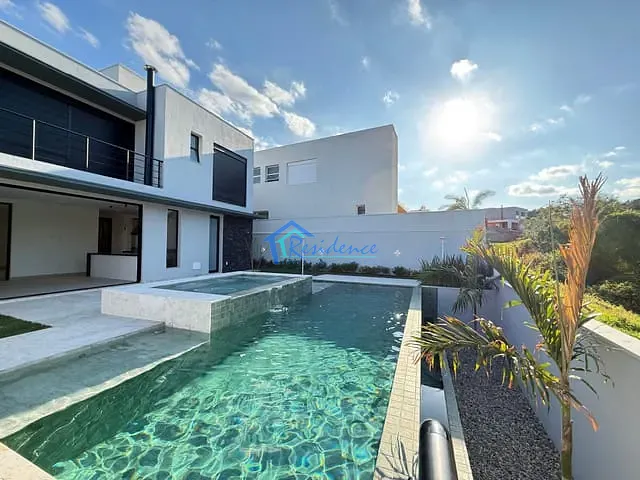 Sobrado com 556m² 4 quartos e 6 banheiros, à venda, no bairro Jardim Santa Rita em Indaiatuba