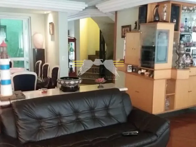 Sobrado com 240m² 4 quartos e 6 banheiros, à venda, no bairro Mooca em São Paulo