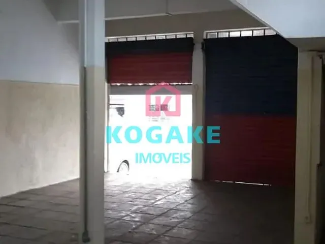 Sobrado com 300m² 3 quartos e 2 banheiros, à venda, no bairro Jardim América em São José Dos Campos
