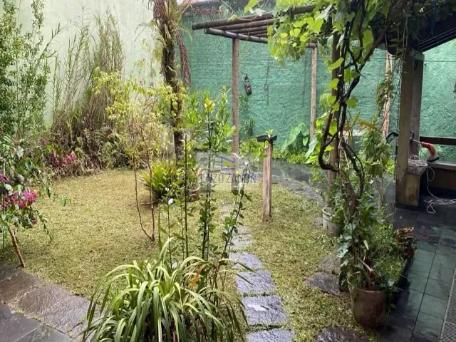 Sobrado com 338m² 5 quartos e 5 banheiros, para alugar, no bairro Jardim das Américas em São Bernardo do Campo