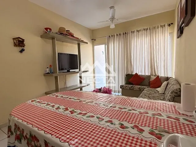 Sobrado 2 quartos e 2 banheiros, à venda, no bairro Jardim Britânia em Caraguatatuba
