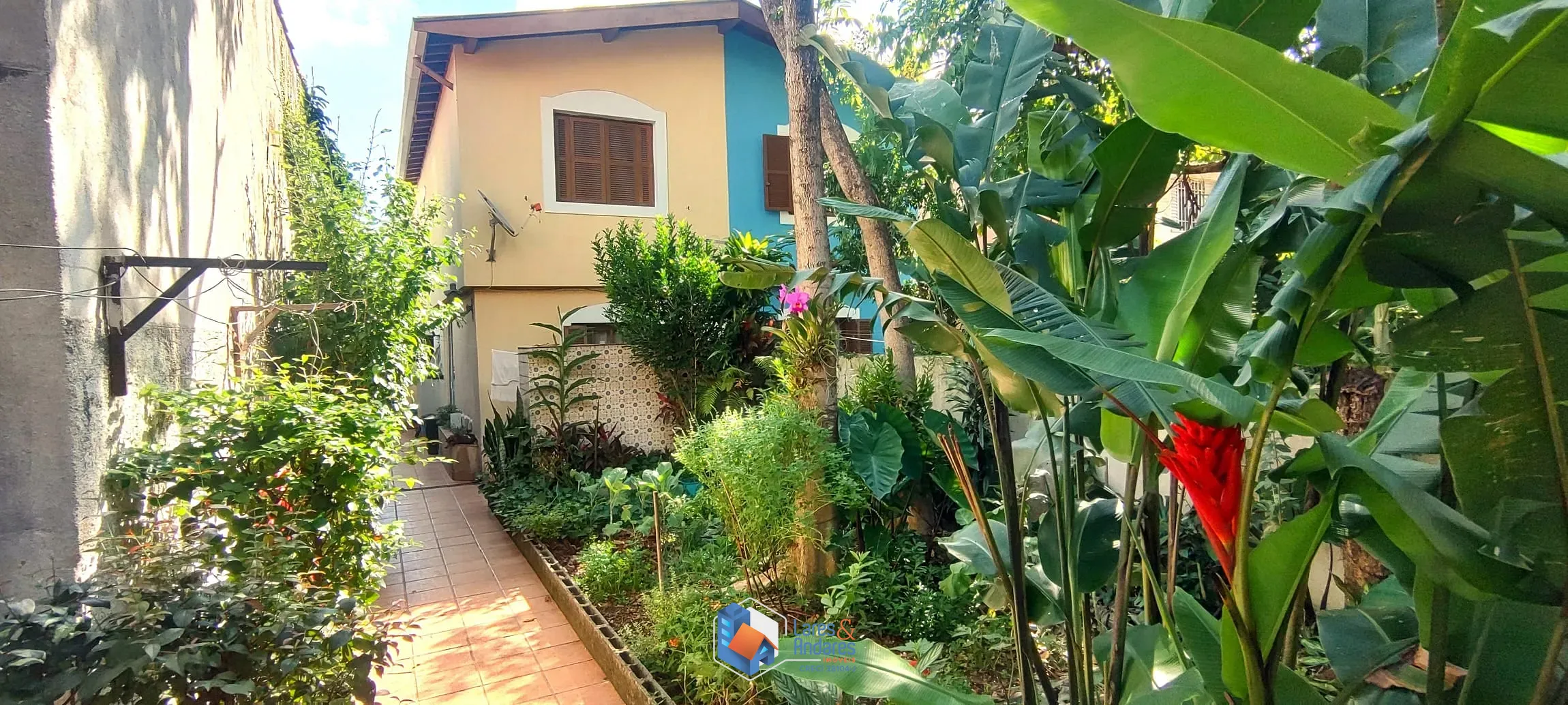 Sobrado, 3 quartos, 250 m² - Foto 1