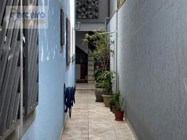 Sobrado com 150m² 4 quartos e 3 banheiros, à venda, no bairro Vila Constança em São Paulo
