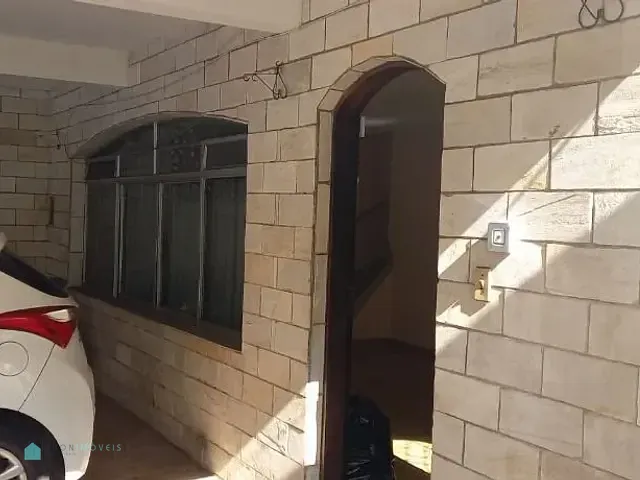 Sobrado com 160m² 3 quartos e 2 banheiros, à venda, no bairro Vila Mangalot em São Paulo