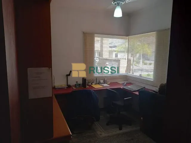 Sobrado com 450m² 4 quartos e 4 banheiros, à venda, no bairro Residencial Esplanada do Sol em São José dos Campos