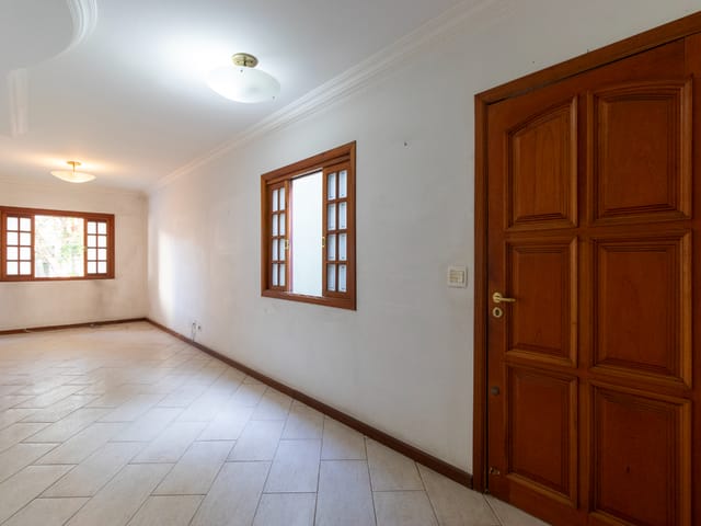 Foto do Sobrado - Sobrado para venda em Jardim Londrina com 2 quartos, sendo 2 suítes, 137m² | Lares e Andares Imóveis