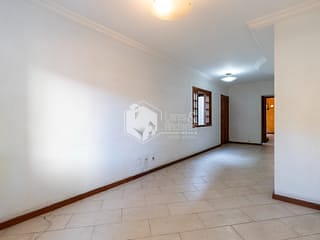 Foto do Sobrado-Sobrado para venda em Jardim Londrina com 2 quartos, sendo 2 suítes, 137m²