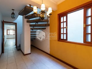 Foto do Sobrado-Sobrado para venda em Jardim Londrina com 2 quartos, sendo 2 suítes, 137m²