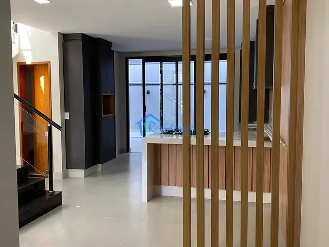 Sobrado com 150m² 3 quartos e 2 banheiros, à venda, no bairro Jardim Park Real em Indaiatuba