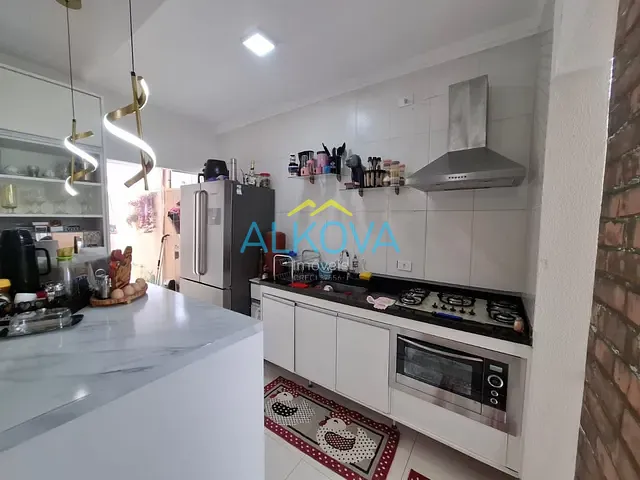 Sobrado com 125m² 2 quartos e 3 banheiros, à venda, no bairro Bosque dos Eucaliptos em São José dos Campos