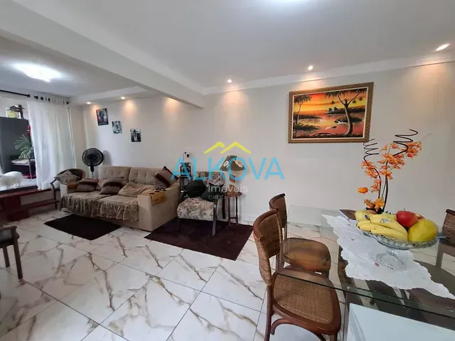 Sobrado com 125m² 2 quartos e 3 banheiros, à venda, no bairro Bosque dos Eucaliptos em São José dos Campos