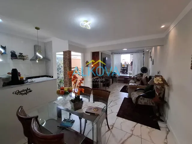 Sobrado com 125m² 2 quartos e 3 banheiros, à venda, no bairro Bosque dos Eucaliptos em São José dos Campos