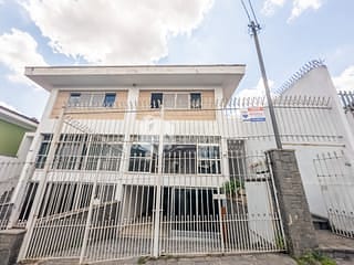 Foto do Sobrado-Sobrado para venda em Parque São Domingos com 4 quartos, sendo 1 suíte, 200m²