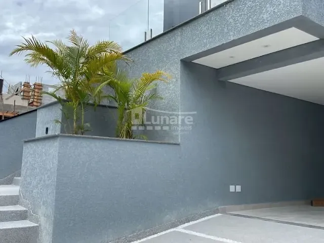 Sobrado com 360m² 3 quartos e 4 banheiros, à venda, no bairro Cézar de Souza em Mogi das Cruzes