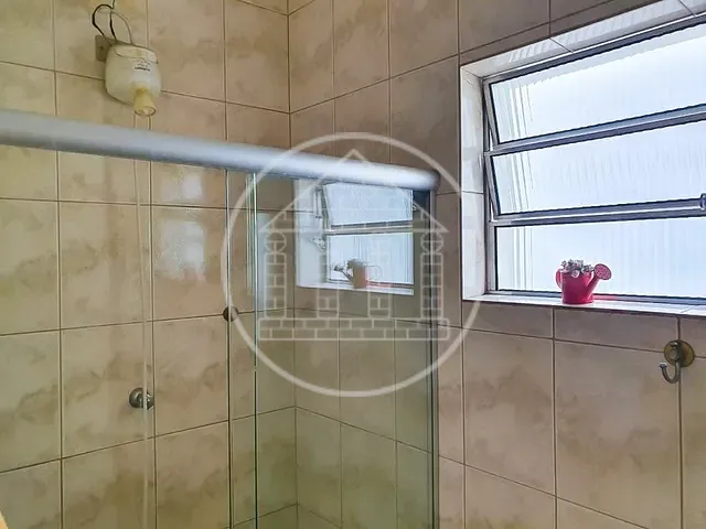 Sobrado com 160m² 3 quartos e 2 banheiros, à venda, no bairro Parque Brasil em São Paulo