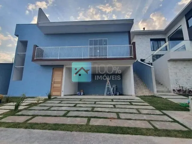Sobrado com 300m² 3 quartos e 3 banheiros, à venda ou para alugar, no bairro Recanto dos Eucaliptos em São José dos Campos