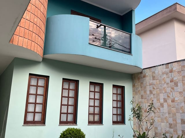 Foto do Sobrado - Sobrado para venda em Jardim Grimaldi com 3 quartos, sendo 1 suíte, 200m² | Lares e Andares Imóveis
