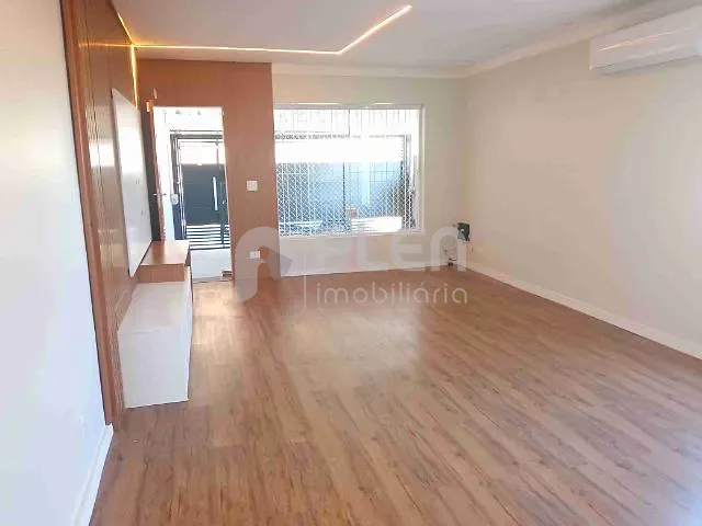 Sobrado 3 quartos e 4 banheiros, para alugar, no bairro Vila Irmãos Arnoni em São Paulo