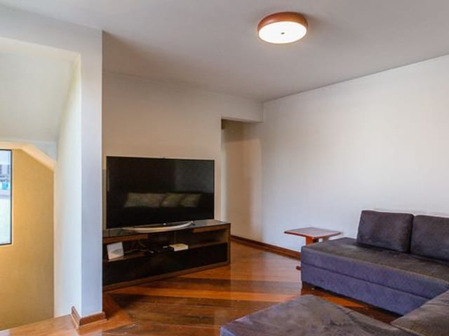Sobrado com 247m² 4 quartos e 4 banheiros, à venda, no bairro Planalto Paulista em São Paulo