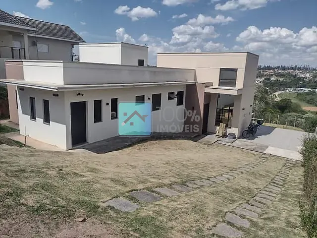 Sobrado com 1200m² 5 quartos e 6 banheiros, à venda, no bairro Condomínio Parque Vale dos Lagos em Jacareí