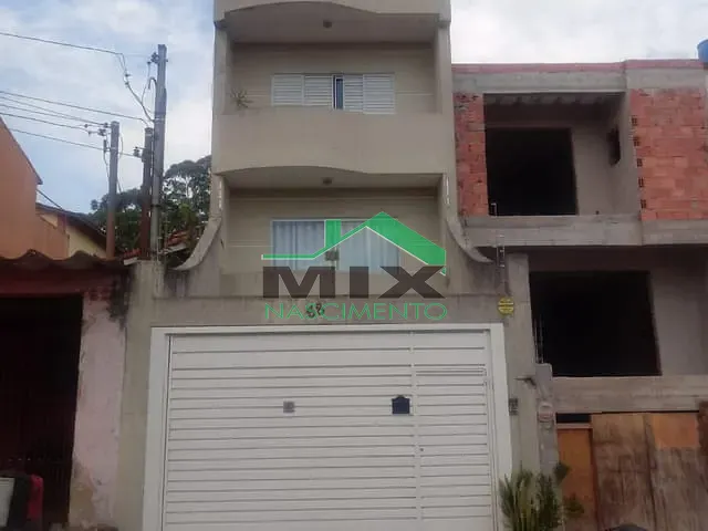 Sobrado com 205m² 3 quartos e 4 banheiros, à venda, no bairro Demarchi em São Bernardo do Campo