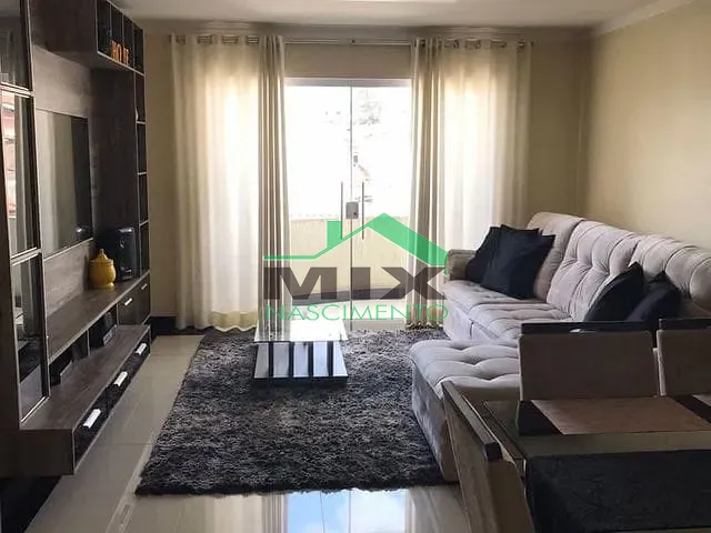Sobrado com 205m² 3 quartos e 4 banheiros, à venda, no bairro Demarchi em São Bernardo do Campo