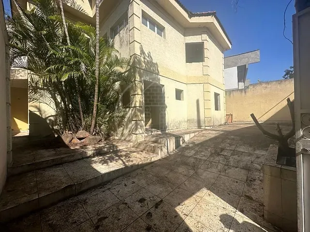 Sobrado com 993m² 4 quartos e 2 banheiros, à venda, no bairro Chácara Meyer em São Paulo