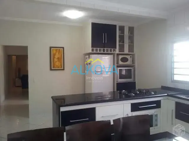 Sobrado com 150m² 4 quartos e 3 banheiros, à venda, no bairro Residencial Bosque dos Ipês em São José dos Campos