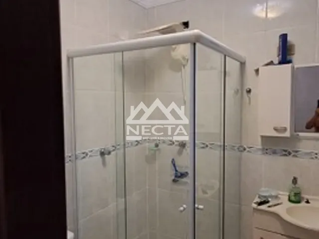 Sobrado com 116m² 2 quartos e 2 banheiros, à venda, no bairro Prainha em Caraguatatuba