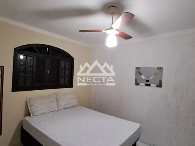 Sobrado com 116m² 2 quartos e 2 banheiros, à venda, no bairro Prainha em Caraguatatuba