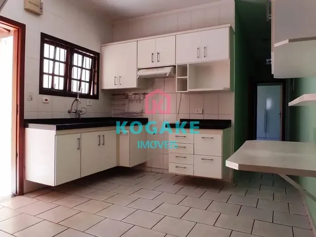 Sobrado com 125m² 3 quartos e 2 banheiros, à venda, no bairro Jardim das Indústrias em São José Dos Campos