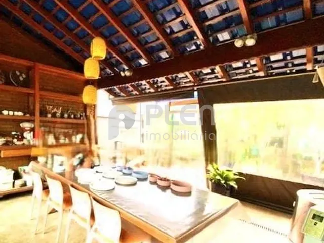 Sobrado com 320m², à venda ou para alugar, no bairro Carandiru em São Paulo
