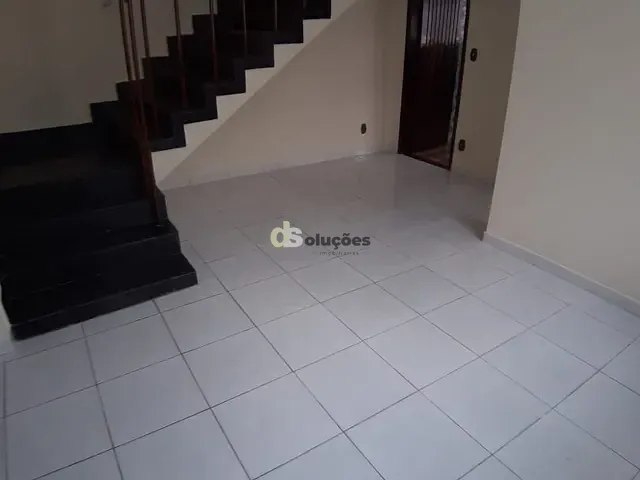 Sobrado 3 quartos e 3 banheiros, à venda, no bairro Vila Gomes em São Paulo