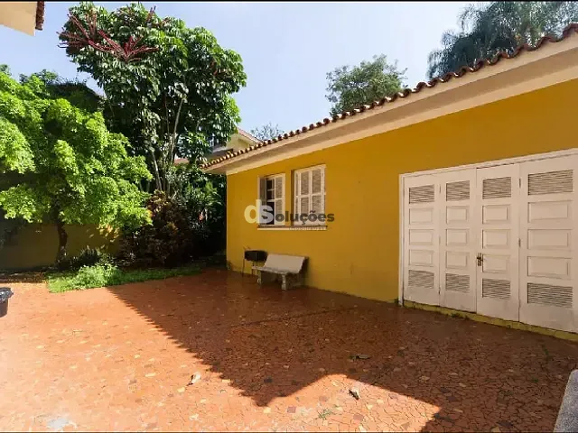 Sobrado com 606m² 4 quartos e 4 banheiros, à venda, no bairro Vila Madalena em São Paulo