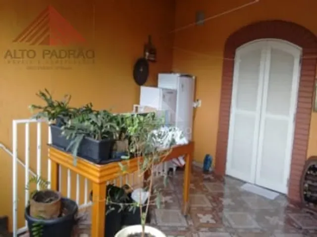 Sobrado 3 quartos e 3 banheiros, à venda, no bairro Jardim Mauá em Mauá