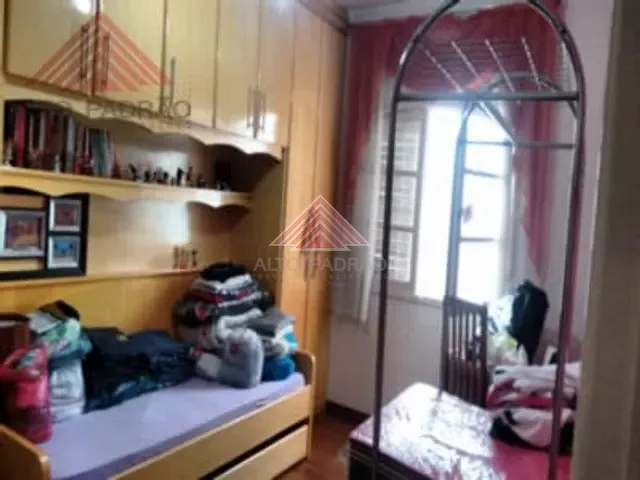Sobrado 3 quartos e 3 banheiros, à venda, no bairro Jardim Mauá em Mauá
