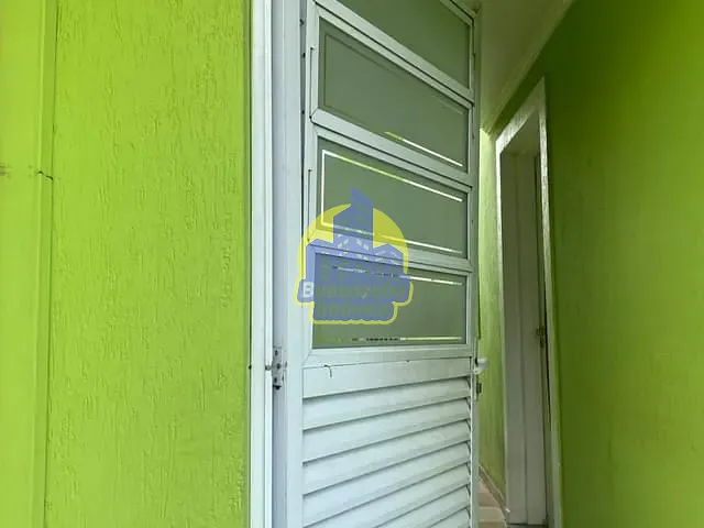 Sobrado com 170m² 4 quartos e 4 banheiros, à venda, no bairro Bela Vista em Osasco