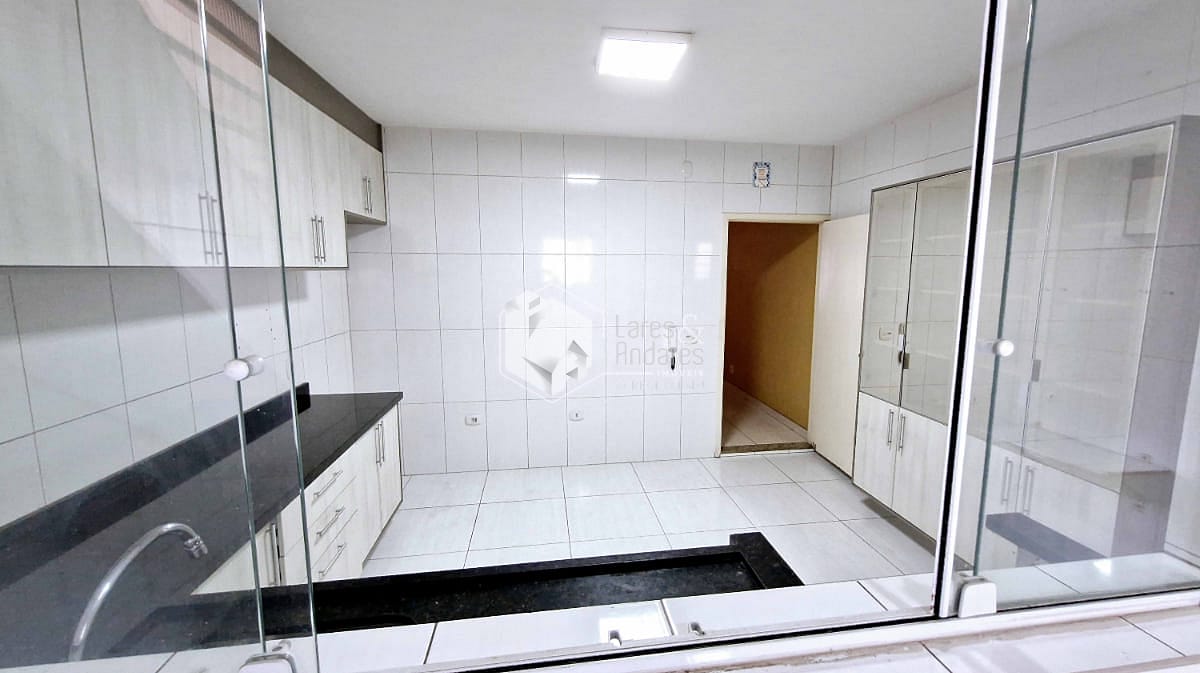 Sobrado à venda com 2 quartos, 90m² - Foto 32