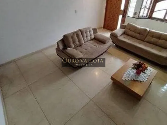 Sobrado com 180m² 4 quartos e 5 banheiros, à venda, no bairro Vila Gumercindo em São Paulo