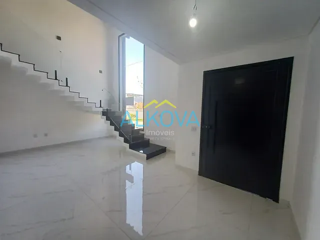 Sobrado com 451m² 4 quartos e 6 banheiros, à venda, no bairro Urbanova em São José dos Campos