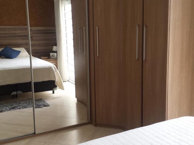 Sobrado com 125m² 3 quartos e 3 banheiros, à venda, no bairro Parque Alexandre em Cotia