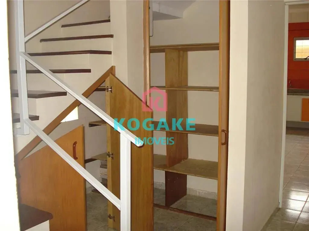 Sobrado, 3 quartos, 218 m² - Foto 3