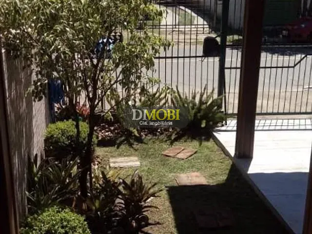 Sobrado com 150m² 2 quartos e 1 banheiro, à venda, no bairro São Vicente em Gravataí