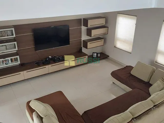 Sobrado com 607m² 3 quartos e 6 banheiros, à venda, no bairro Villa Branca em Jacareí