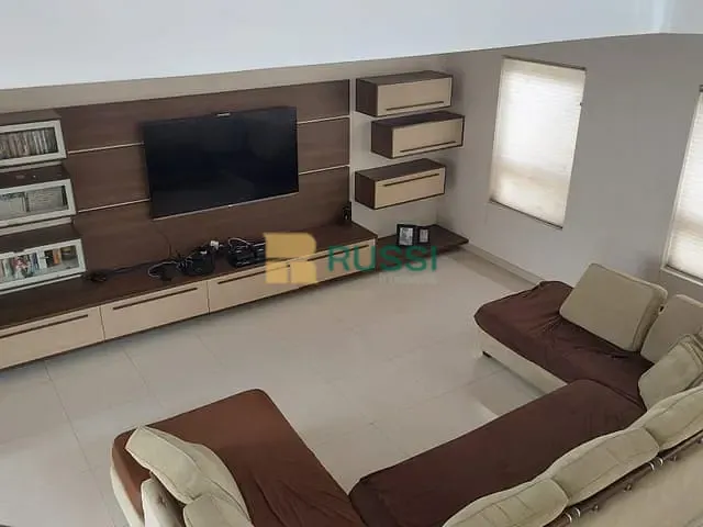 Sobrado com 607m² 3 quartos e 6 banheiros, à venda, no bairro Villa Branca em Jacareí